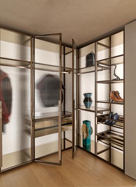 Visionnaire Nomad Stand Eidos Walk-in Closet