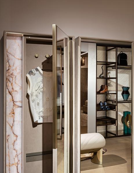 Visionnaire Nomad Stand Eidos Walk-in Closet